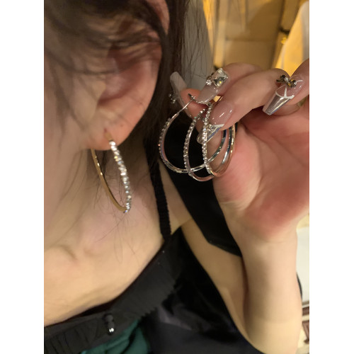 店主超推！超閃鑲鑽耳圈2024新款爆款小衆獨特耳環女方圓臉耳飾女