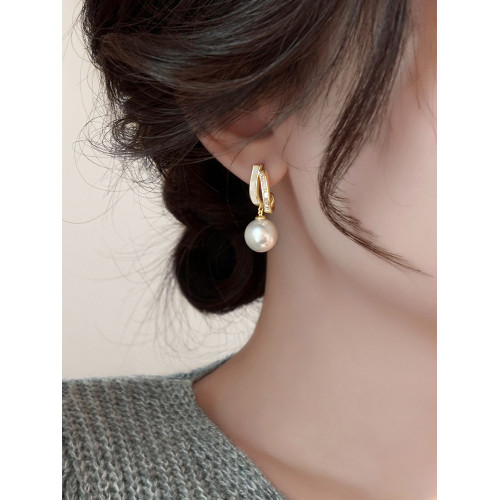 輕奢小衆貝殼珍珠耳墜高級耳夾氣質網紅耳環2025新款爆款耳釘耳飾