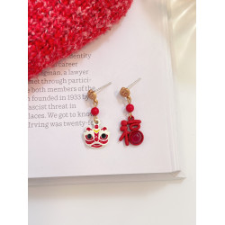 醒獅新年過年耳釘適合冬天的耳環紅色秋冬女小衆獨特氣質高級耳飾