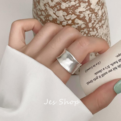 Jes Shop磨砂霧面戒指時尚寬面不規則纏繞個性開口指環情侶食指戒 Jes Shop磨砂霧面戒指時尚寬面不規則纏繞個性開口指環情侶食指戒