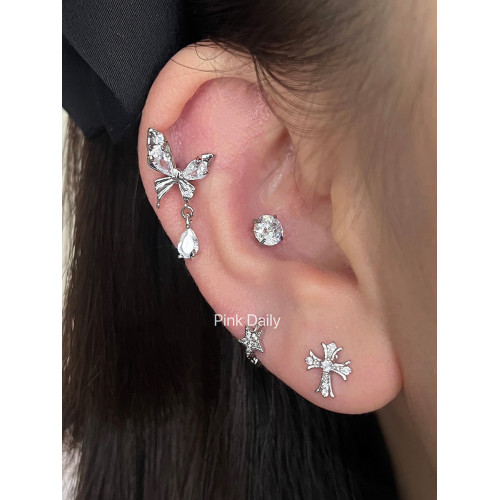 Pink Daily暗黑風超閃滿鑽十字架鈦鋼耳釘女平底耳骨釘耳蝸釘耳飾