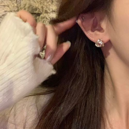 通勤bi備金色麻花耳環高級感耳圈獨特氣質耳釘女輕奢精緻耳飾耳釦 通勤bi備金色麻花耳環高級感耳圈獨特氣質耳釘女輕奢精緻耳飾耳釦