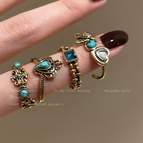 綠松石愛心鳶尾花復古戒指女款中古小衆輕奢高級感食指戒曡戴指環