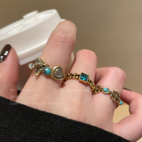 綠松石愛心鳶尾花復古戒指女款中古小衆輕奢高級感食指戒曡戴指環