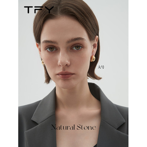 金色豆豆耳環女2026新款高級感輕奢極簡金屬水滴型耳飾小金豆耳釘 金色豆豆耳環女2026新款高級感輕奢極簡金屬水滴型耳飾小金豆耳釘