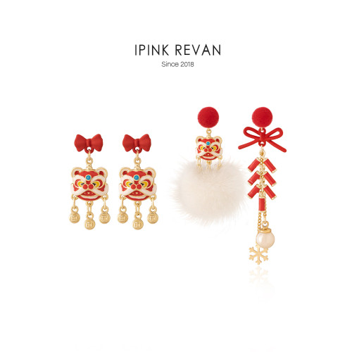 IPINK原創新年喜慶醒獅鈴鐺耳環女新中式耳夾紅色風耳飾