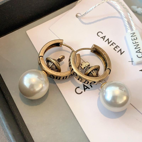 西太後立體土星耳環輕奢高級感耳飾珍珠耳墜獨特設計一款兩戴耳釘