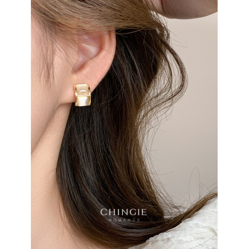 法式復古香檳金貓眼石耳環方塊耳夾無耳洞高級感輕奢簡約通勤耳釘