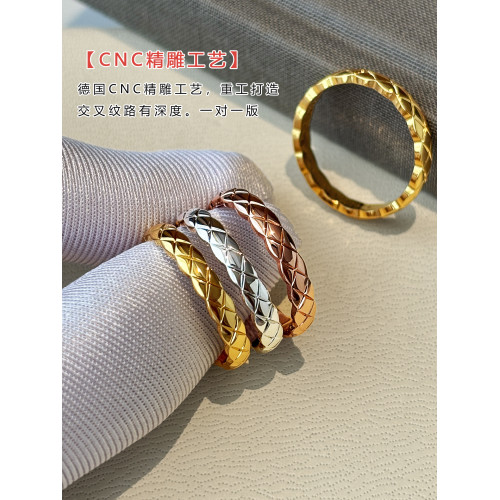 小香風玫瑰金銀色菱格紋細戒指女款小衆設計輕奢高級感曡戴食指環 小香風玫瑰金銀色菱格紋細戒指女款小衆設計輕奢高級感曡戴食指環