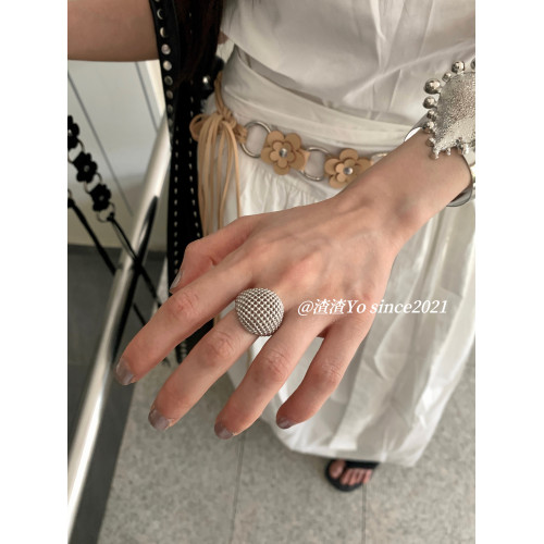 渣渣Yo韓系ins小衆鏤空圓球網狀戒指女設計感銀色輕奢高級感指環 渣渣Yo韓系ins小衆鏤空圓球網狀戒指女設計感銀色輕奢高級感指環