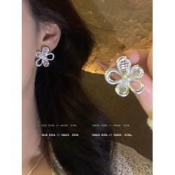 敲百搭！韓系銀色花朵珍珠耳釘女2026新款高級感耳環氣質耳夾耳飾