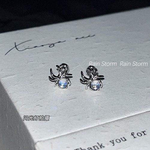 Rain Storm炫彩極光色蜘蛛耳骨釘鈦鋼平底螺絲耳蝸釘小衆絕美耳釘