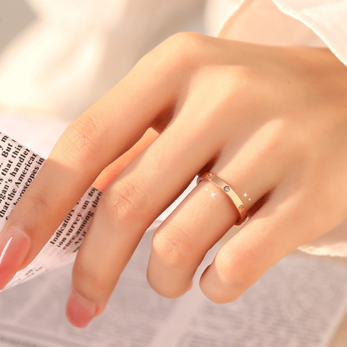 窄版四鑽LOVE戒指碎鑽小衆設計18K玫瑰金小指尾戒輕奢高級感爆款 窄版四鑽LOVE戒指碎鑽小衆設計18K玫瑰金小指尾戒輕奢高級感爆款