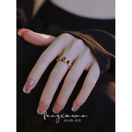 精緻復古虎眼石戒指女2025新款輕奢小衆設計食指戒自律尾戒配飾