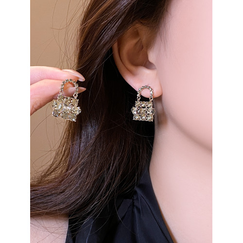 茶色鋯石包包耳環女春2026新款巨好看耳飾輕奢高級感獨特漂亮耳釘