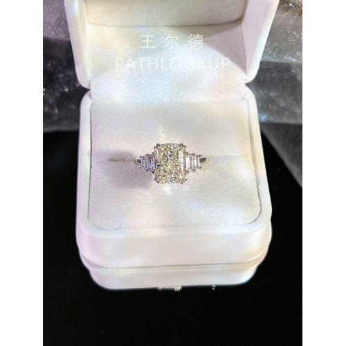 18K鍍金3克拉櫻花粉雷迪恩高碳鑽石戒指爆閃奢華長方糖大鑽戒禮物