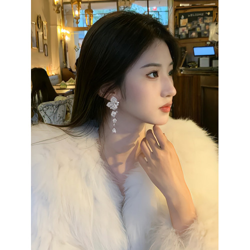 輕奢水滴耳環2026新款爆款女人味超好看獨特漂亮耳釘獨特高級耳飾