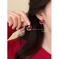 本命年紅色小馬珍珠無耳洞耳夾女2026新款輕奢高級感耳環絕美耳飾