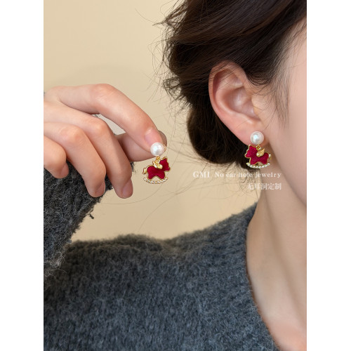 本命年紅色小馬珍珠無耳洞耳夾女2026新款輕奢高級感耳環絕美耳飾