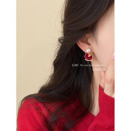 本命年紅色小馬珍珠無耳洞耳夾女2026新款輕奢高級感耳環絕美耳飾