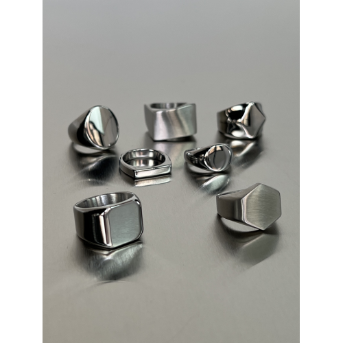 戒指男女冷淡風小衆ins潮牌尾戒酷簡約光面素圈鈦鋼指環情侶對戒