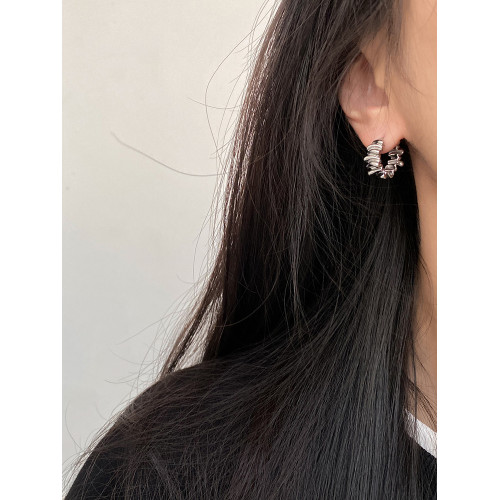 DOUDOUSTORE小衆設計感肌理花邊褶皺耳環耳釦女小巧日常耳釘耳飾