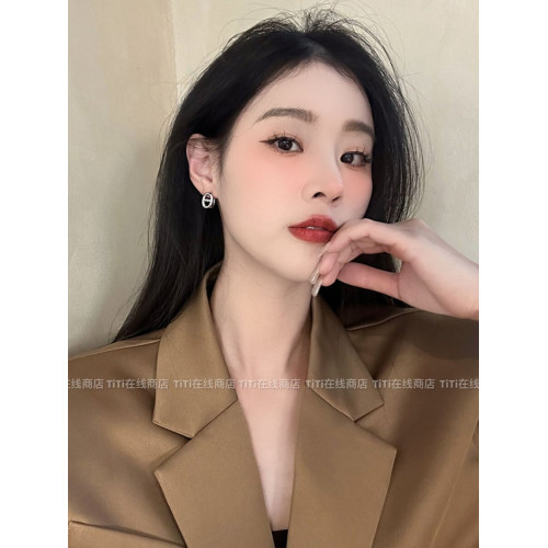 豬鼻子耳釦2026新款爆款耳釘幾何耳環高級感輕奢小衆設計氣質耳飾