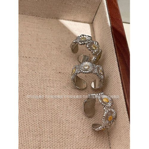 GD同款布*拉提高質感小雛菊鑲鑽高級感精緻輕奢時尚開口高級戒指