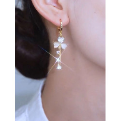 輕奢三葉花耳環2025年新款潮小衆設計感高級流蘇耳釦春夏氣質耳飾