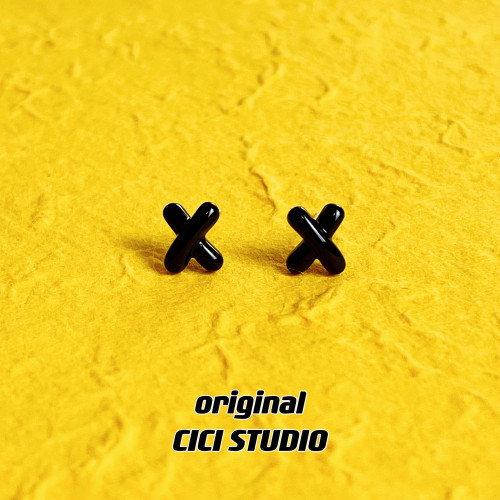CICI生人勿近小衆設計耳釘ins潮流極簡黑色X立體不規則無性別耳釘