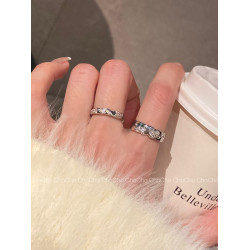 chocho/輕奢小衆設計銀色鋯石戒指ins冷淡風高級感個性曡戴指環女