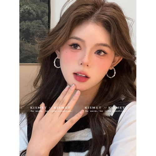 簡約碎銀子圓圈耳環2026新款爆款高級感耳釦耳圈小衆設計感耳飾女