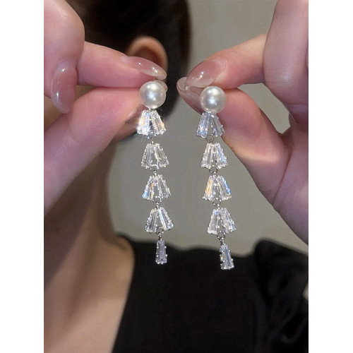 鋯石流蘇耳環小衆設計高級感長款珍珠s925銀針輕奢氣質耳飾新款女