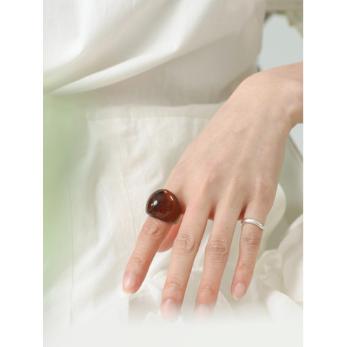 慕陽MUYANG戒指女小衆設計樹脂輕奢高級感爆款食指復古戒2025新款