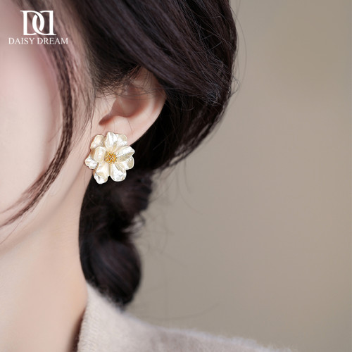 925銀針山茶花耳釘女小衆設計感氣質耳環2025新款高級感輕奢耳飾