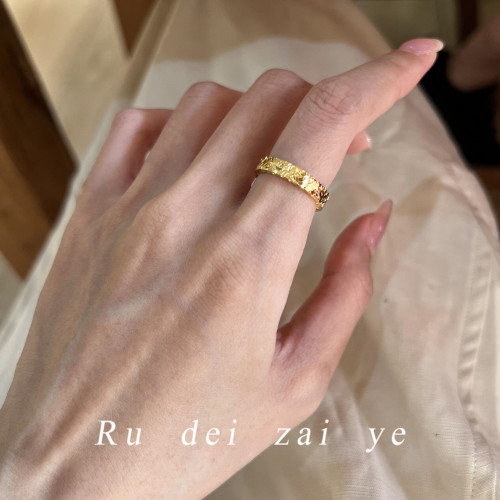 如蝶在野  碎冰冰超閃素圈高保色戒指中式復古高級感精緻百搭戒指