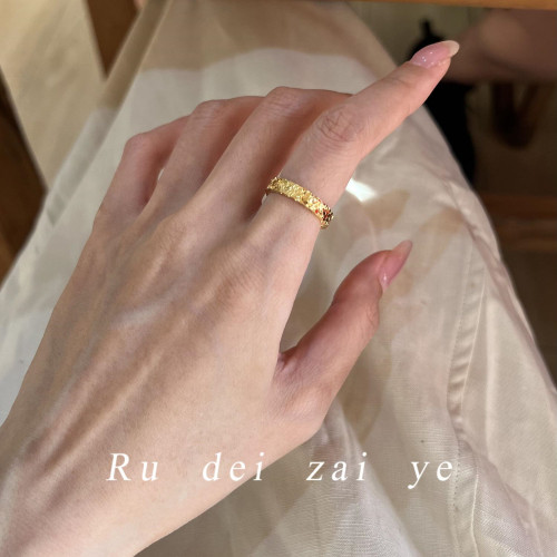 如蝶在野  碎冰冰超閃素圈高保色戒指中式復古高級感精緻百搭戒指