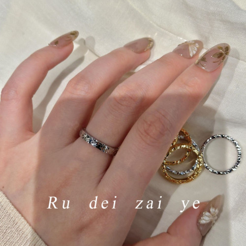 如蝶在野  碎冰冰超閃素圈高保色戒指中式復古高級感精緻百搭戒指
