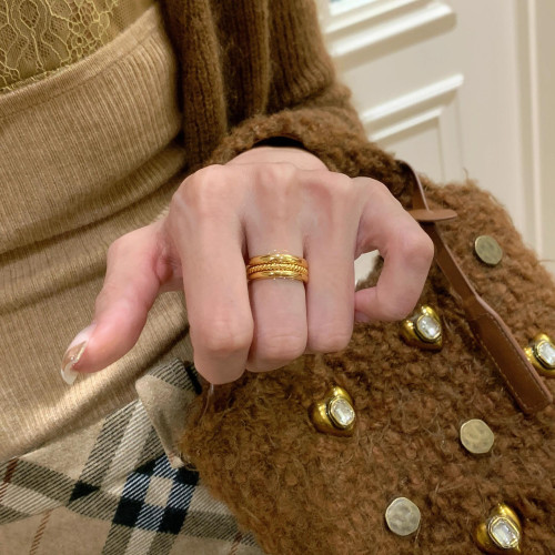 自由搭配好出效果~仿真金不掉色簡約款戒指大氣組合顯貴感漫畫甜