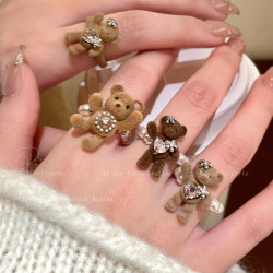 珍珠小熊植絨戒指女誇張小衆設計秋冬裝飾食指戒卡通可愛配飾指環