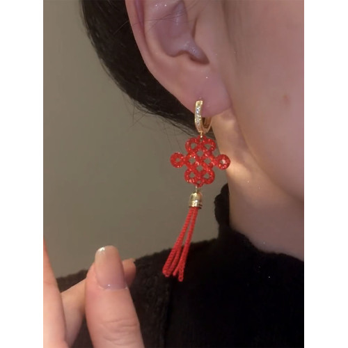 結長款流蘇耳環2023新款爆款高級秋冬耳釘女小衆獨特過年耳飾 結長款流蘇耳環2023新款爆款高級秋冬耳釘女小衆獨特過年耳飾