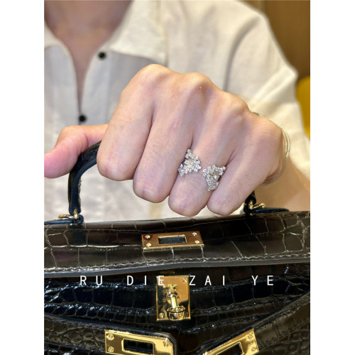 如蝶在野 閃耀星辰~清冷感鋯石微鑲戒指輕奢高級小衆設計感開口戒