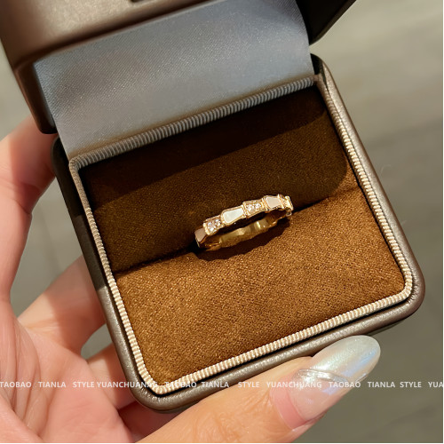 高版本~鈦鋼不掉色鍍18K金蛇骨戒指女小衆簡約高級感輕奢時尚指環