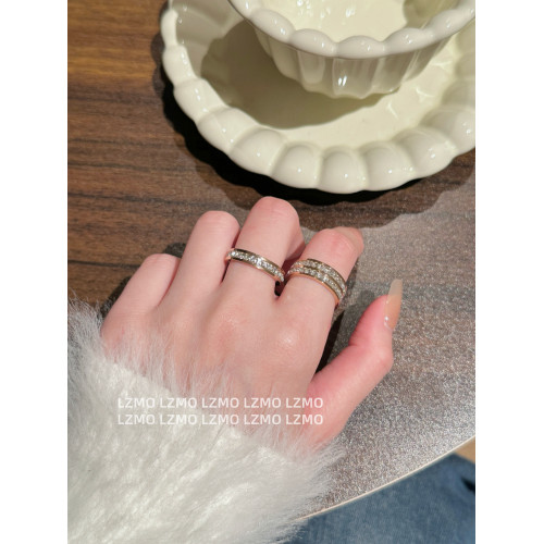 LZMO 滿天星戒指女鈦鋼不掉色滿鑽ins冷淡風輕奢情侶對戒食指指環 LZMO 滿天星戒指女鈦鋼不掉色滿鑽ins冷淡風輕奢情侶對戒食指指環
