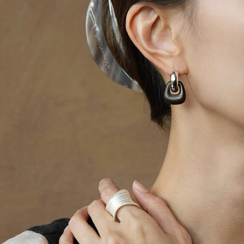 豆豆同款天然黑檀木耳環設計師復古高級感檀韻耳釘S925銀針耳飾女