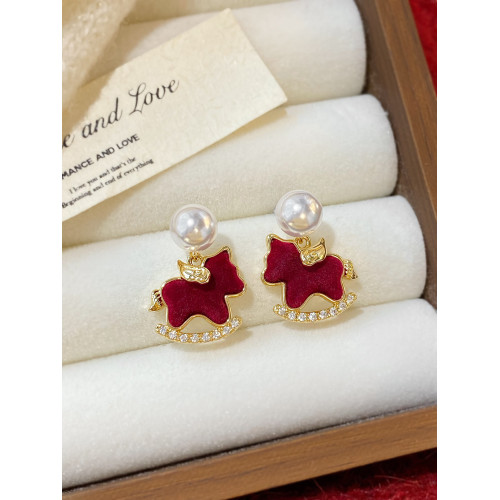 新款珍珠紅色小馬耳釘耳環秋冬女2026爆款小衆獨特高級感輕奢耳飾 新款珍珠紅色小馬耳釘耳環秋冬女2026爆款小衆獨特高級感輕奢耳飾