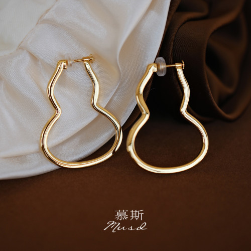 【千禧葫蘆】慕斯無痛耳夾丨高級感金屬一體式螺旋無耳洞耳飾金色