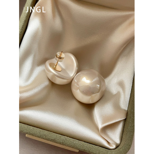 極簡設計咬口珍珠耳釘女2026年秋冬新款爆款氣質簡約百搭耳環耳飾 極簡設計咬口珍珠耳釘女2026年秋冬新款爆款氣質簡約百搭耳環耳飾