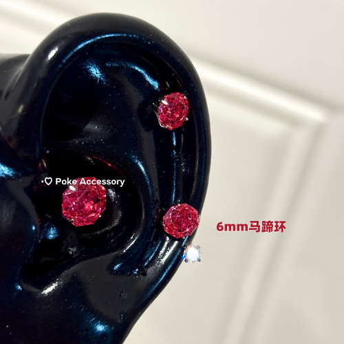 破殼是我的小貓｜玫瑰降臨 果漿玫紅色玫瑰切鋯石耳骨釘鈦鋼耳蝸