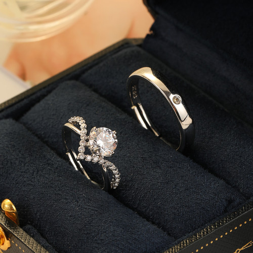 一克拉仿真鑽戒情侶戒指四爪女戒活口可調節結婚對戒婚禮儀式道具